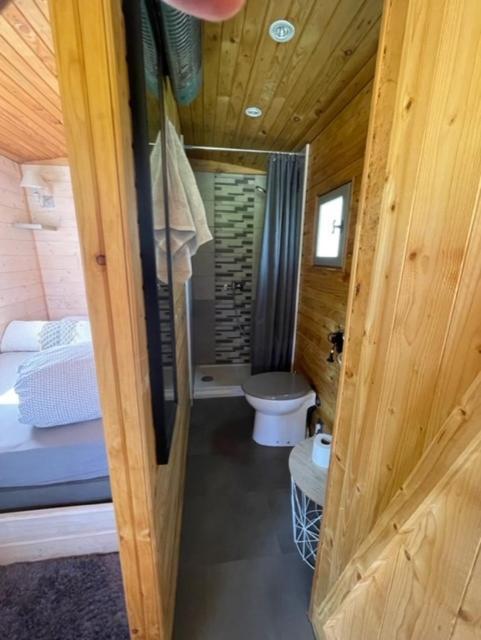 La Maison Du Bonheur Roulotte Guest House Saint-Ouen-sous-Bailly Екстериор снимка